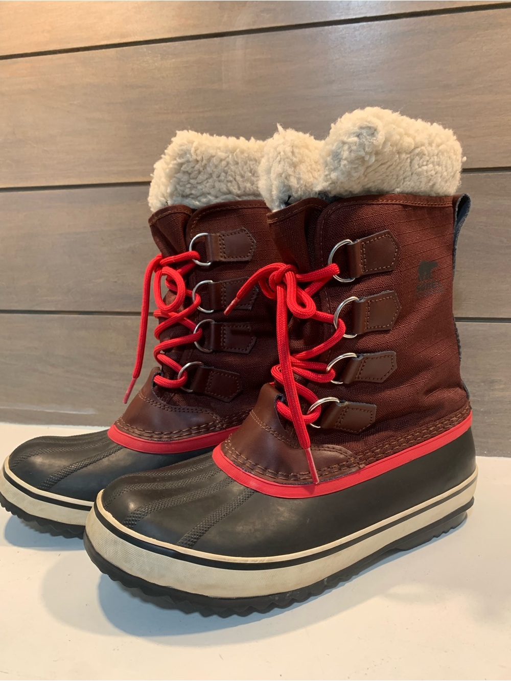 Sorel Womens Winter Carnival Snow Boot Burgundy Sz 7 Thermal Waterproof Preppy
